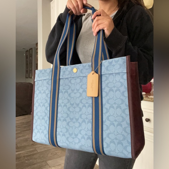 New coach large denim 💙 tote Jacquard Spin Tote 42 - Picture 4 of 10